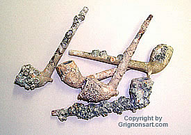clay pipes by Reimond Grignon